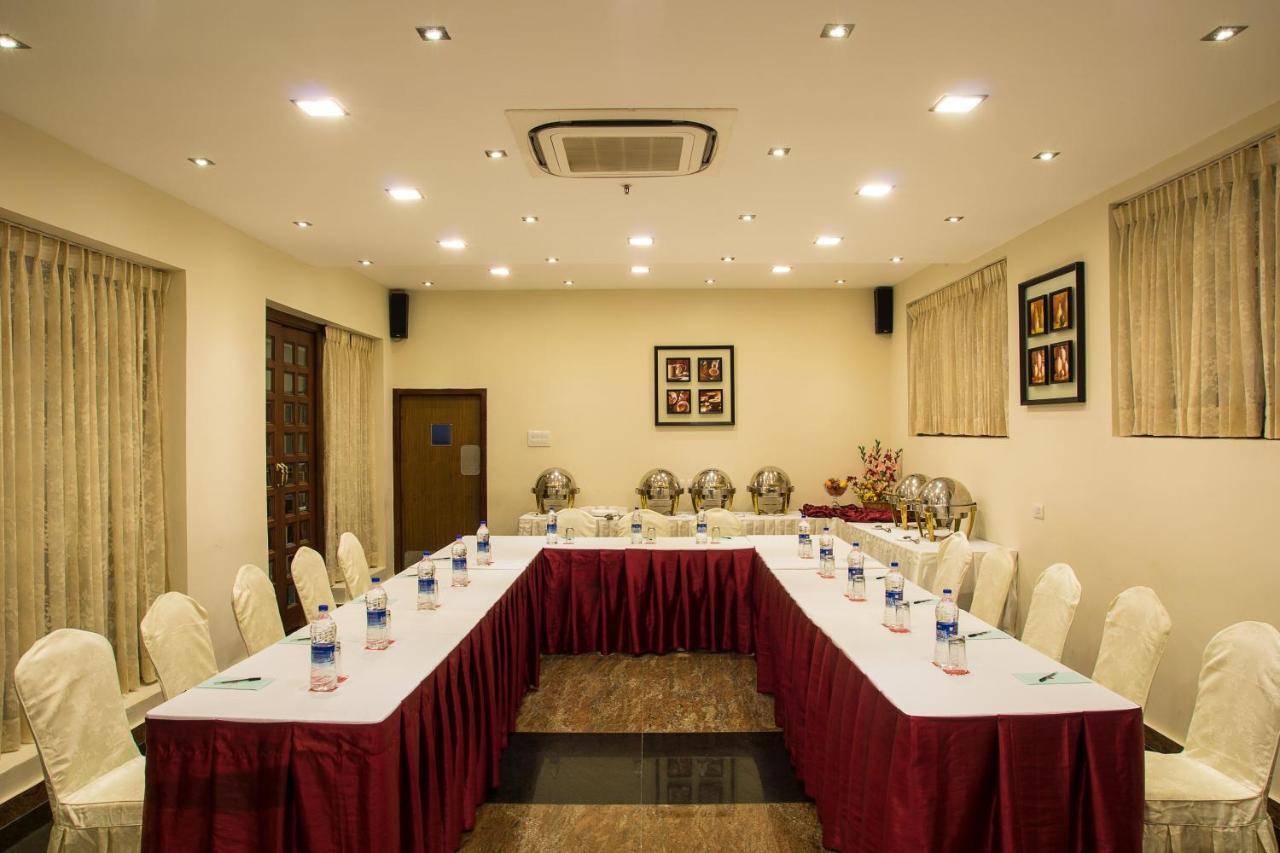 Jc Residency Hotel 3*